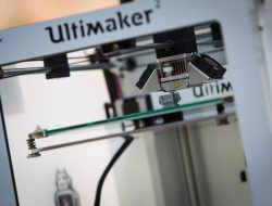 Imprimante 3D au Fab Lab Corti de l'Università di Corsica